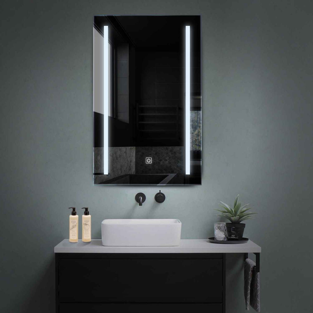 Oglinda LED Verticala, Touch LED, Dimare, LED 6000K Rece - Gama Salono Model 5