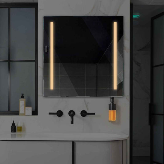 Oglinda LED patrata cu lumina LED calda Gama Salono Model 5 fara butoane - Reyze