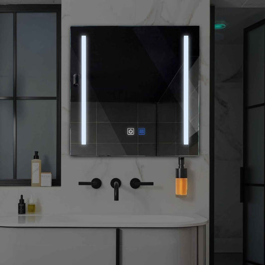 Oglinda LED patrata cu lumina LED rece Gama Salono Model 5 cu butoane touch si dezaburire - Reyze