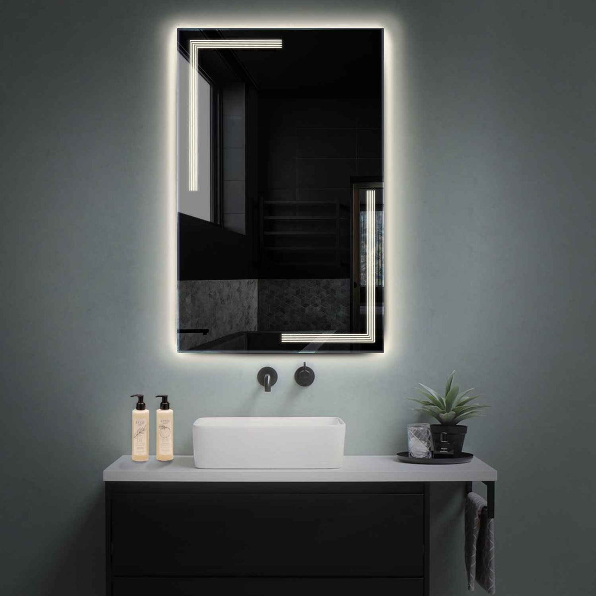Oglinda LED Verticala, Fara functii, LED 4000K Neutru - Gama Minimal Model 2