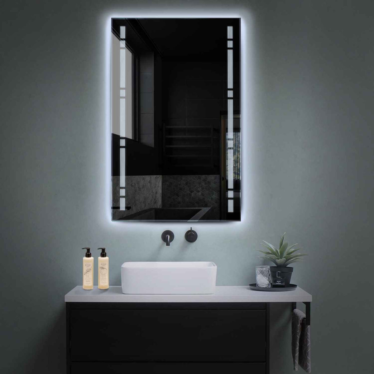 Oglinda LED Verticala, Fara functii, LED 6000K Rece - Gama Minimal Model 3