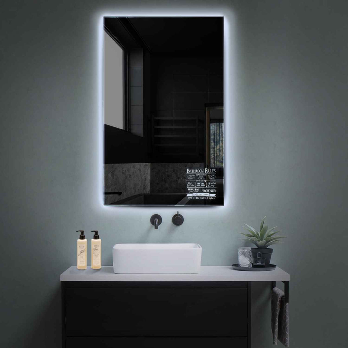 Oglinda LED Verticala, Fara functii, LED 6000K Rece - Gama Motivated Model 5