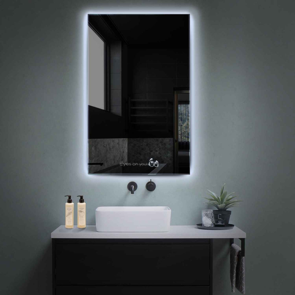 Oglinda LED Verticala, Fara functii, LED 6000K Rece - Gama Motivated Model 8