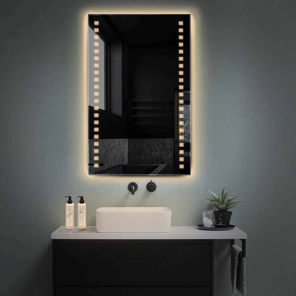 Oglinda LED Verticala, Fara functii, LED 3000K Cald - Gama Minimal Model 6