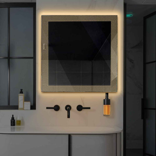 Oglinda LED patrata cu lumina LED calda Gama Simetria Model 4 fara butoane - Reyze