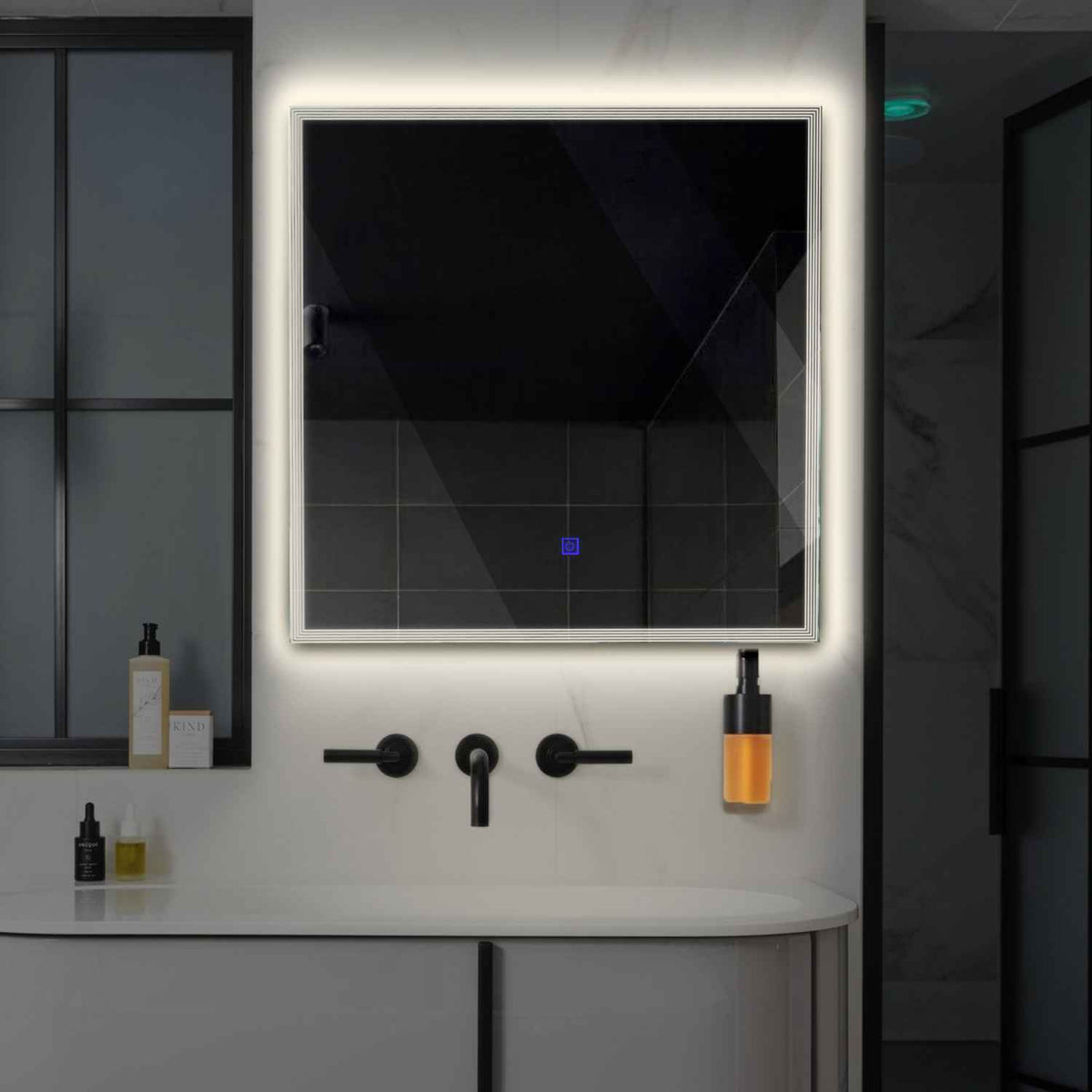 Oglinda LED Patrata, Touch LED, Dimare, LED 4000K Neutru - Gama Edge Model 1